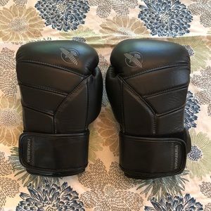 Hayabusa T3 Kanpeki 16oz Gloves